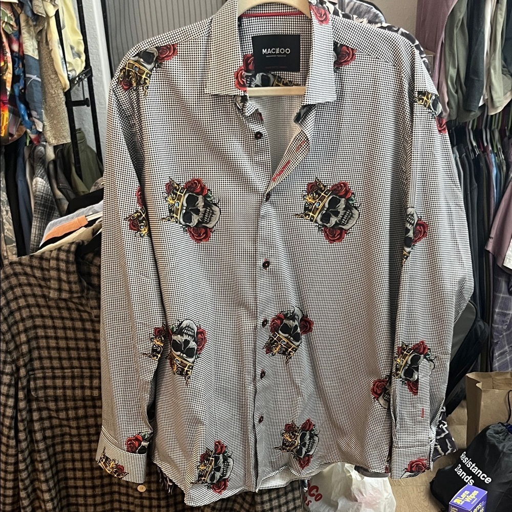 Maceoo Fabonacci Skull King Black and White Houndstooth Button Down Shirt